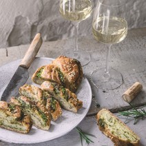 Quinoa-Brotzopf mit Pesto